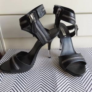 Guess Kainda 9 Stiletto Zipped Ankle Strap Sandals
